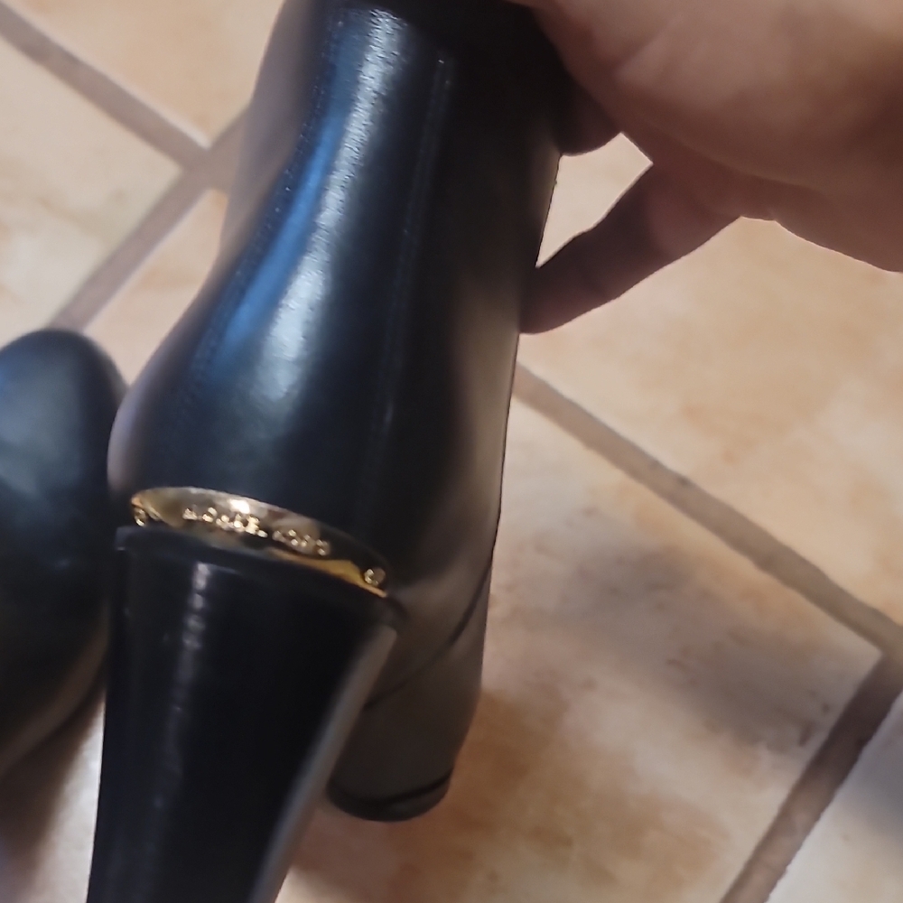 Michael Kors Black Ankle Booties Sleek Design - Picture 3 of 6